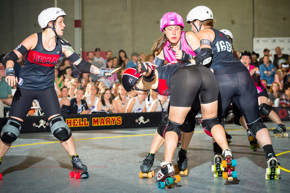 Texas Rollergirls Texecutioners vs Tampa Tantrums